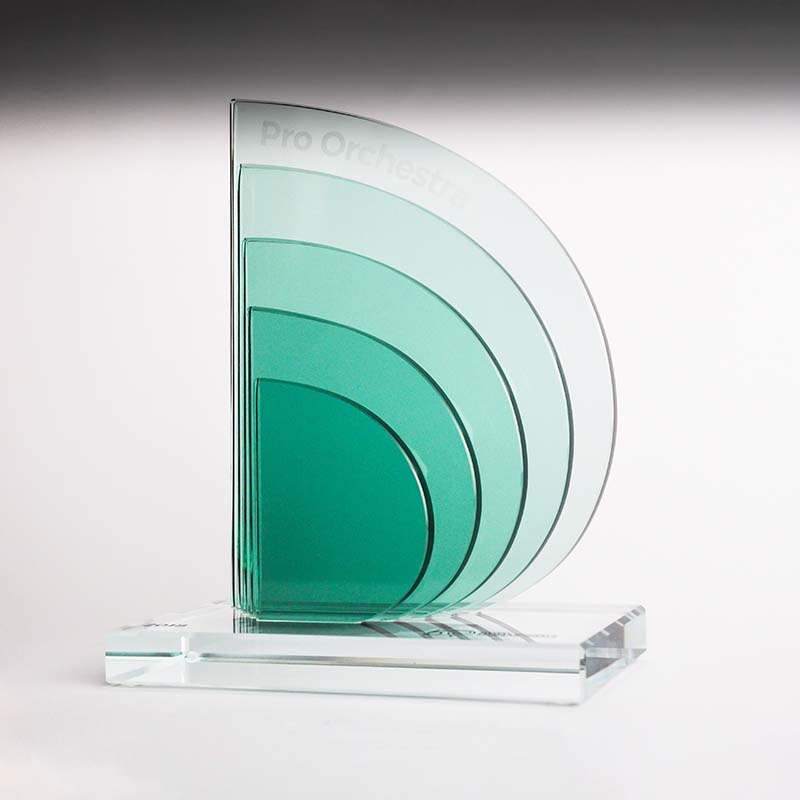 egyedi zöld üvegdíj győri filharmónikusok